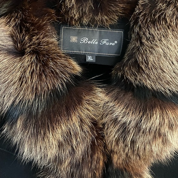 Fox Fur Vest - Picture 5 of 7